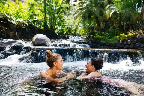 femmes-gros-plan-tabacon-thermes-la-fortuna